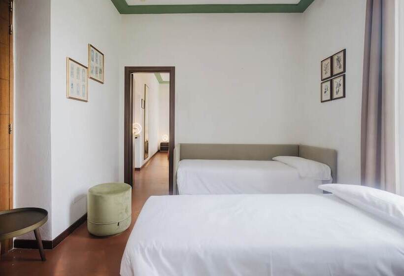 غرفة قياسية رباعية, Villa Montegranelli