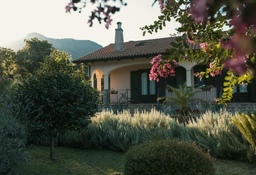 غرفة قياسية مزوَّدة بشُرفة, Il Frescale Country House