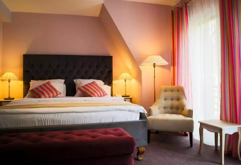 デラックスルーム, Paj Hotelul Retreat & Spa