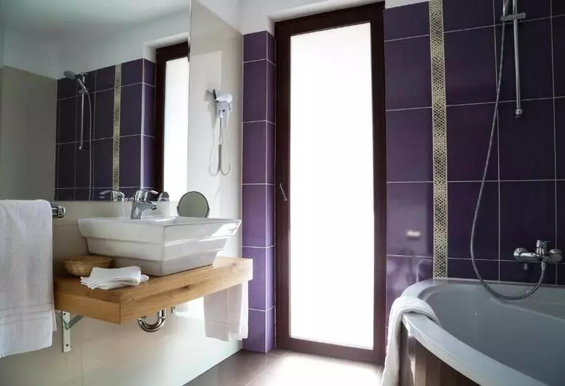 キングサイズベッドのスタンダードルーム, Paj Hotelul Retreat & Spa