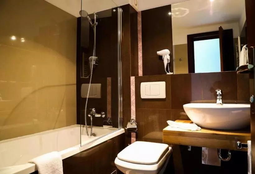 バルコニー付きスタンダードルーム, Paj Hotelul Retreat & Spa