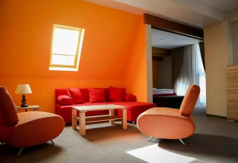 スイート, Paj Hotelul Retreat & Spa