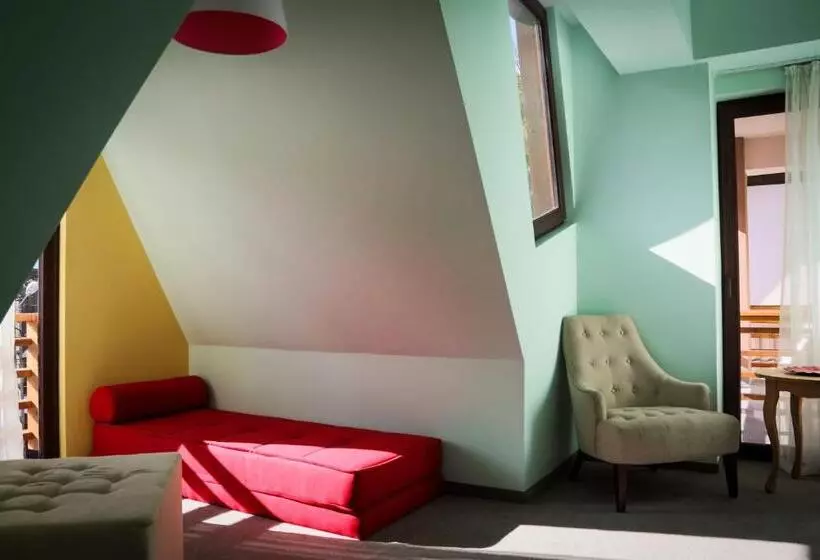 スイート, Paj Hotelul Retreat & Spa