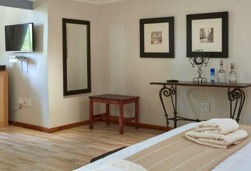 חדר משפחתי, Yellow Aloe