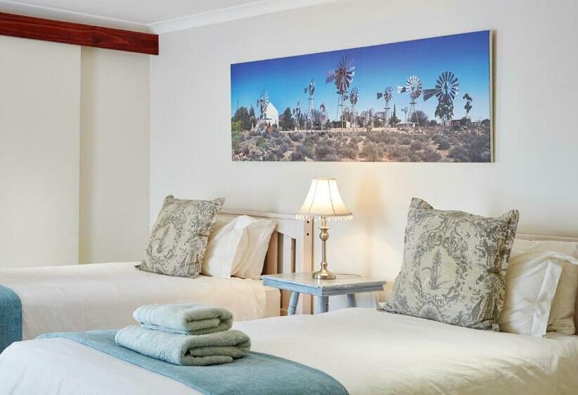 חדר משפחתי, Yellow Aloe