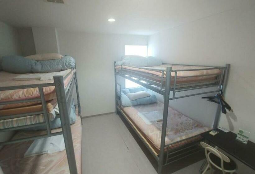 이코노미 룸 공용욕실, Simple Stay Miyajima
