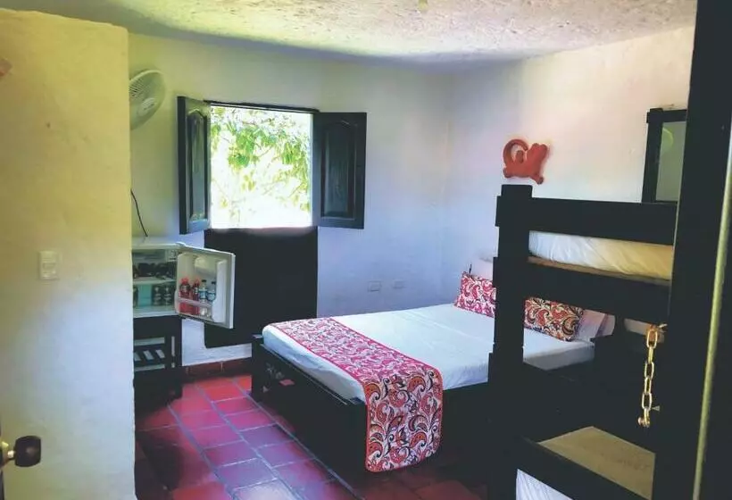 Standard Neljän Hengen Huone, Campestre Casona Del Camino Real