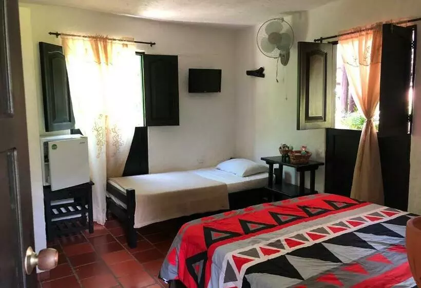 Standard Kolmen Hengen Huone, Campestre Casona Del Camino Real