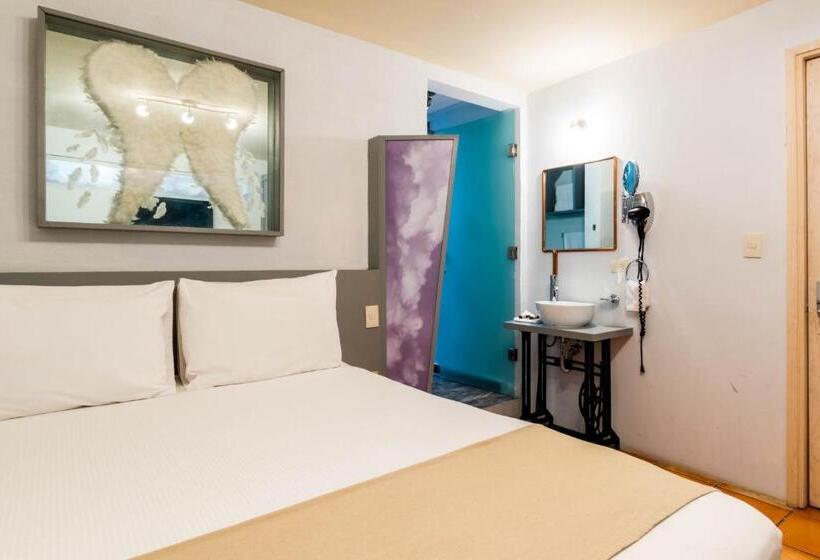 Quarto Deluxe, Damiana Boutique