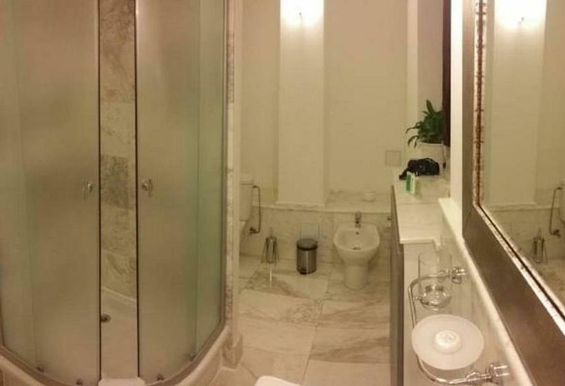 اتاق استاندارد یک نفره, Grand Boutique