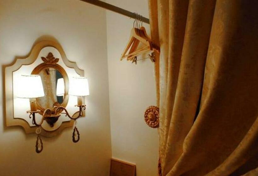 اتاق استاندارد یک نفره, Grand Boutique