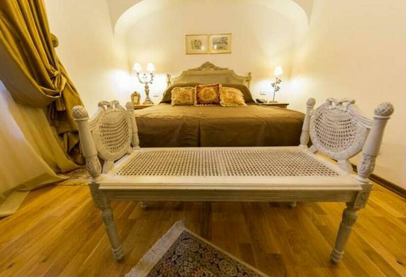 اتاق استاندارد یک نفره, Grand Boutique