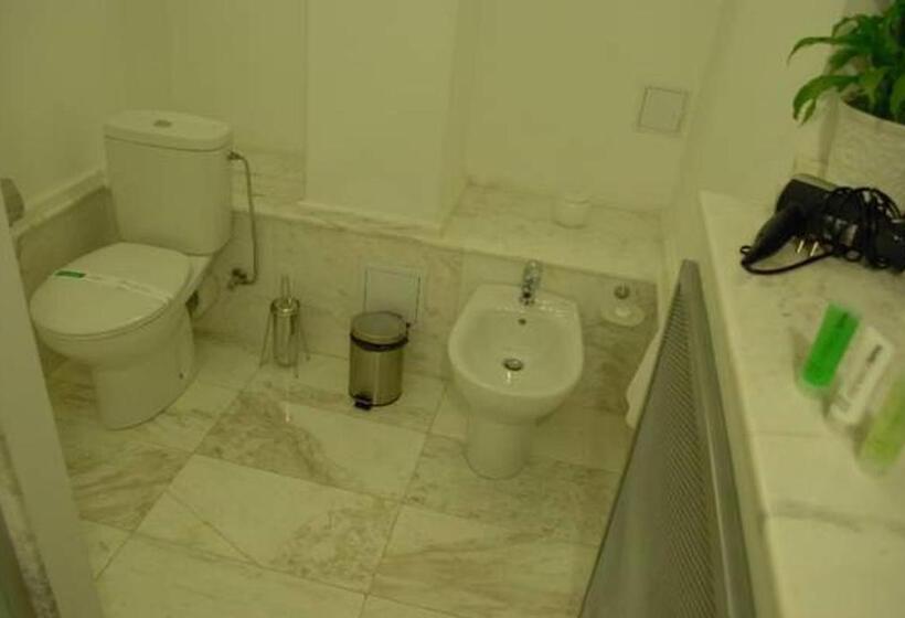 اتاق استاندارد یک نفره, Grand Boutique