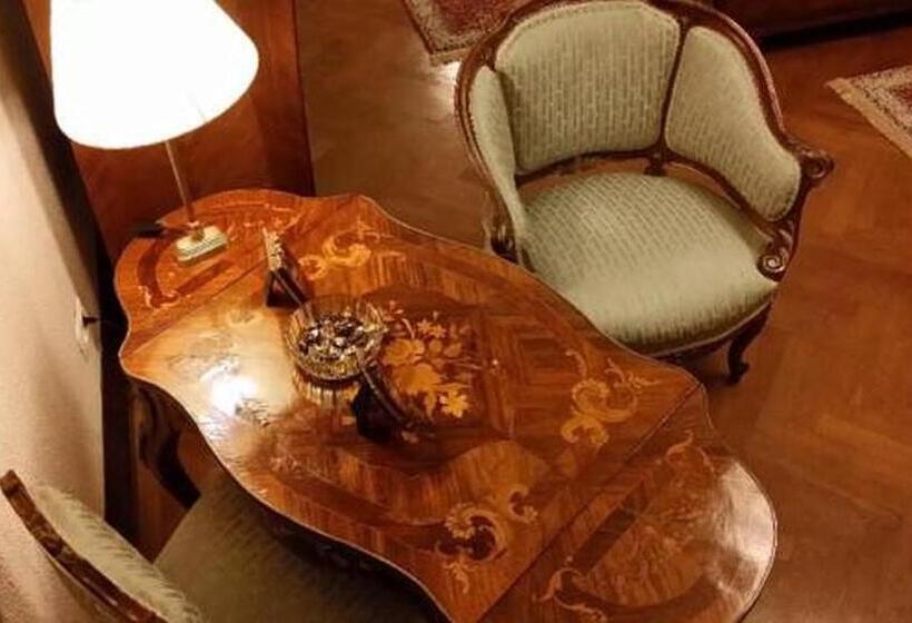 اتاق پرمیوم, Grand Boutique