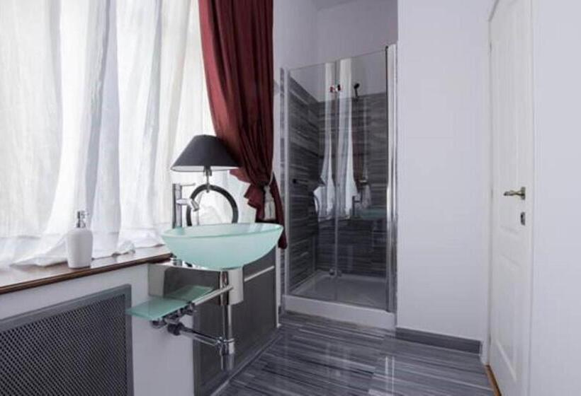 اتاق استاندارد, Grand Boutique