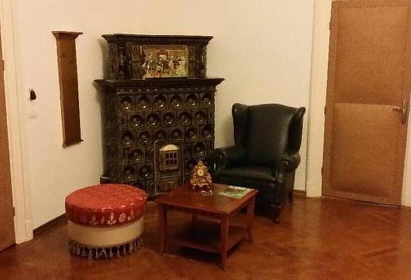 اتاق لوکس با تخت بزرگ, Grand Boutique