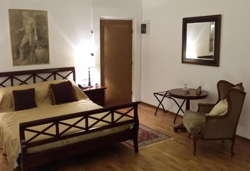 اتاق لوکس, Grand Boutique