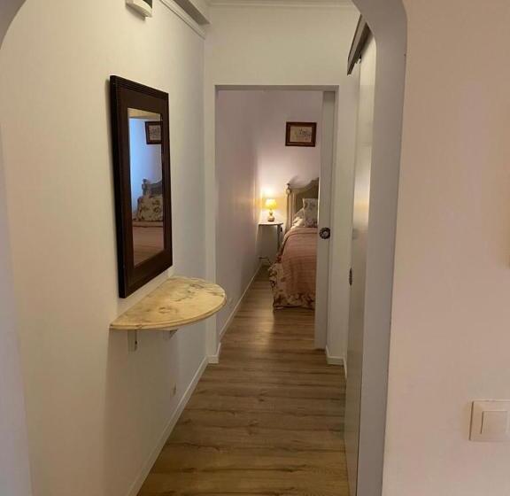 ویلای 1 خوابه با چشمانداز باغ, Grand Boutique