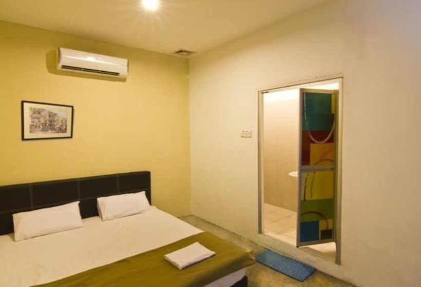 חדר סטנדרט חדר אמבטיה משותף, Guest Inn Muntri