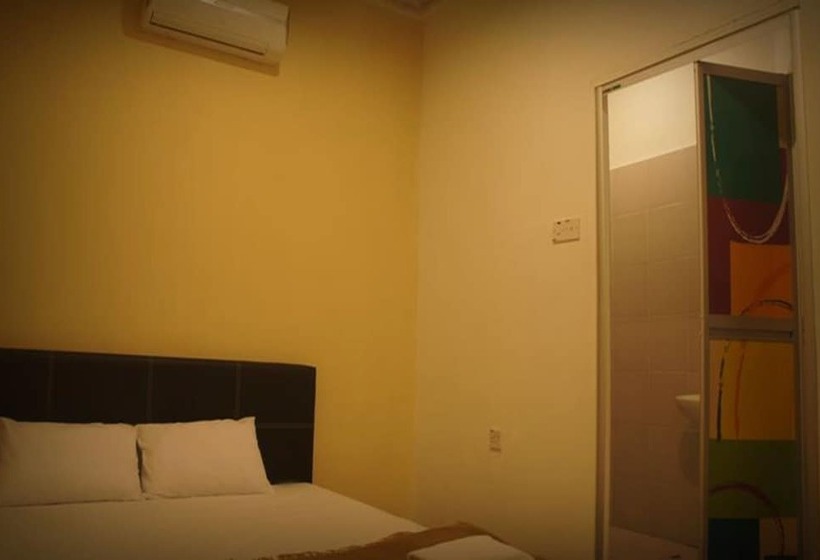 חדר סטנדרט חדר אמבטיה משותף, Guest Inn Muntri