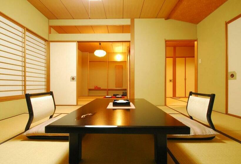 Quarto superior, Hagoromo