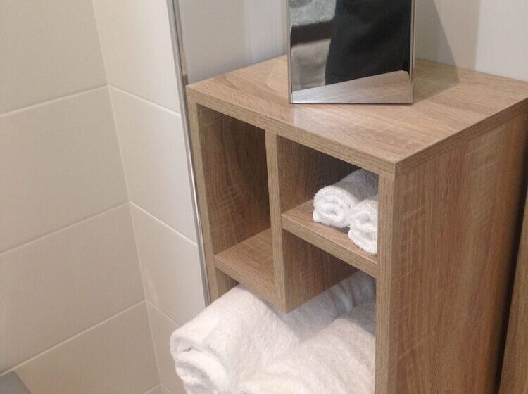 Номер Стандарт, Hampton by Hilton Glasgow Central