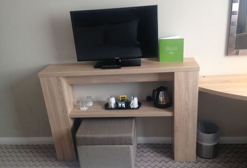 Номер Стандарт, Hampton by Hilton Glasgow Central