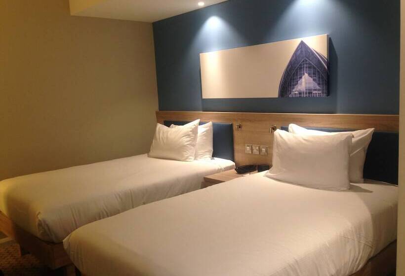 חדר סטנדרט, Hampton by Hilton Glasgow Central