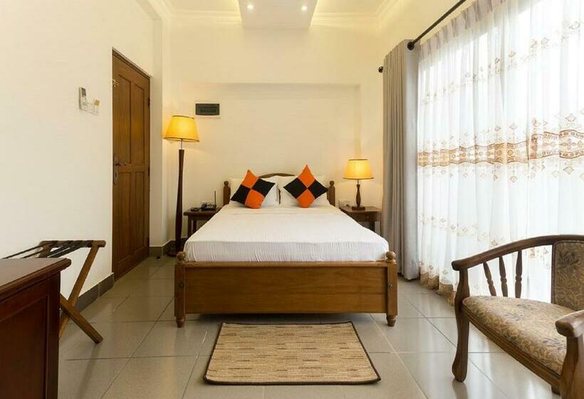 Deluxe Zimmer, Heaven Seven Kandy