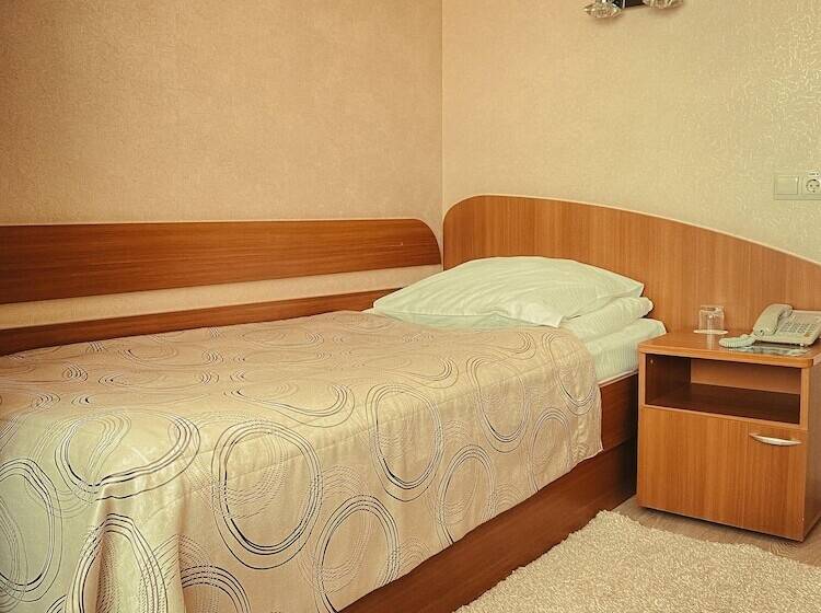 غرفة قياسية فردية, Saransk