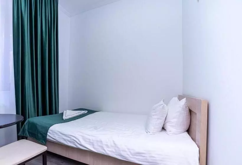 Economy Single Room