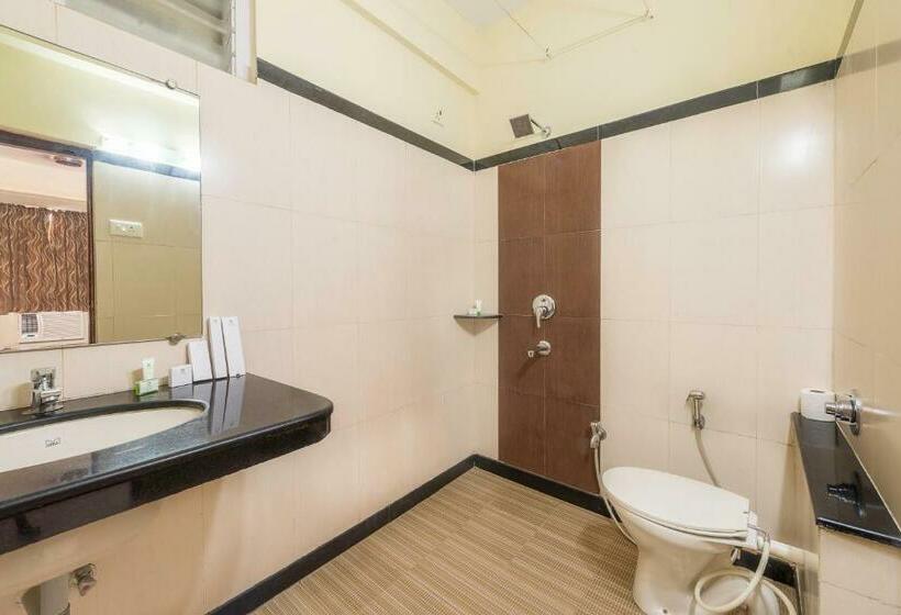 스탠다드 룸, Treebo Green Park