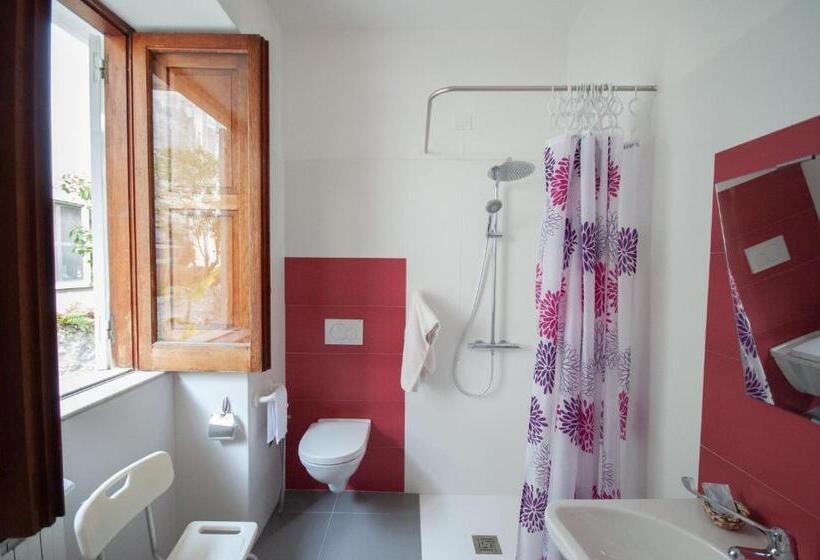 اتاق استاندارد یک تخته برای معلولان, Villa Cecilia