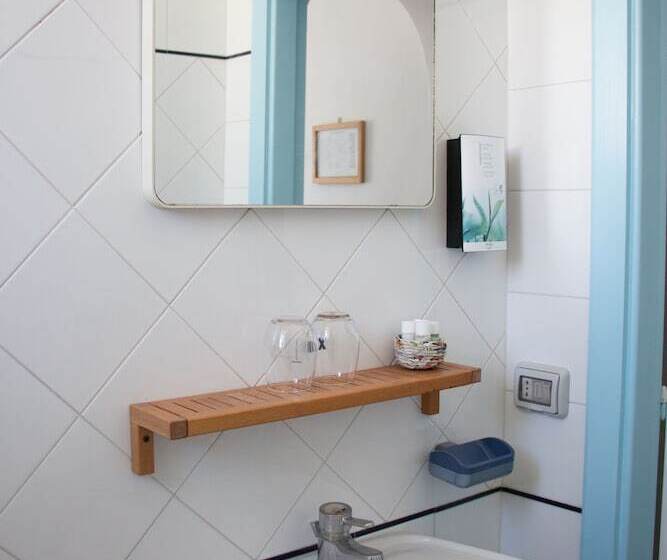 اتاق استاندارد یک نفره, Villa Cecilia