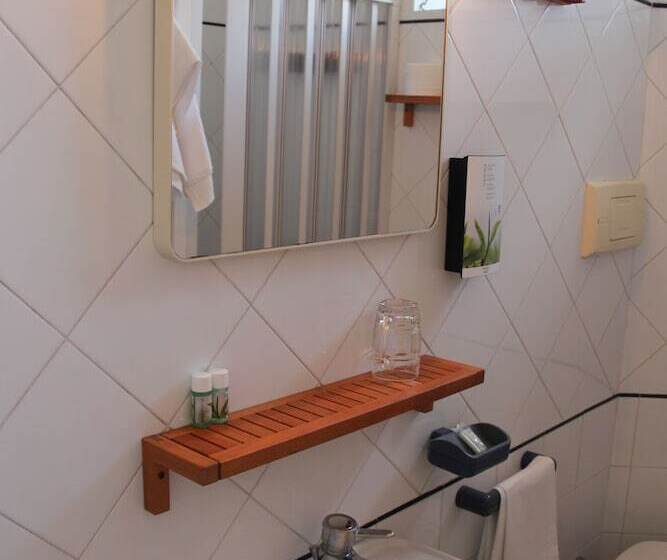 Comfort room with balcony, Villa Cecilia