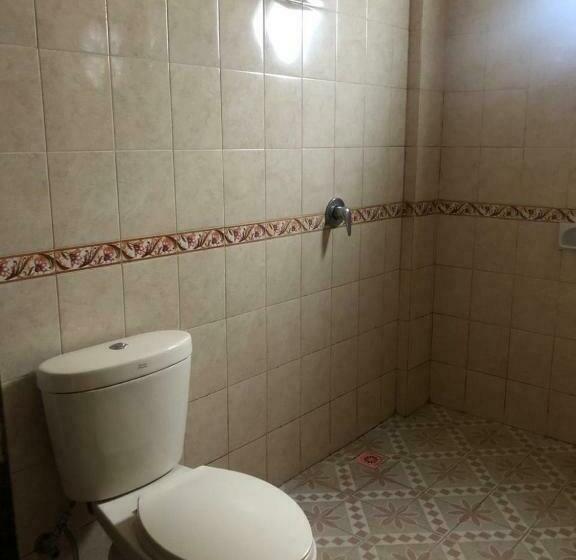 Camera Standard, Depa House