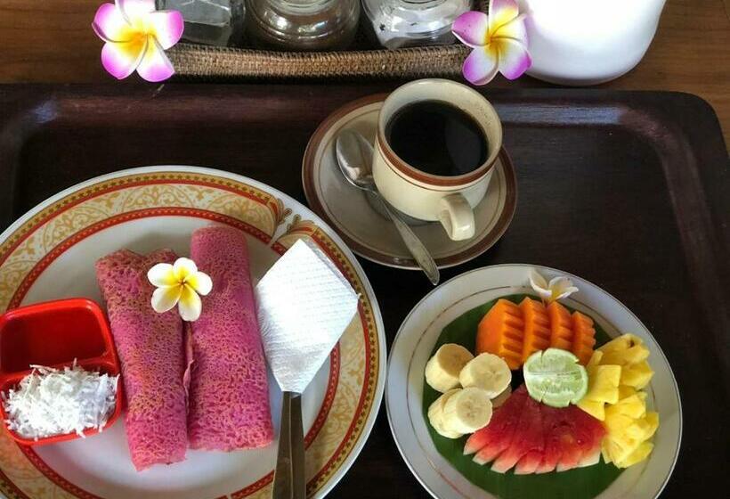 Camera Standard, Depa House