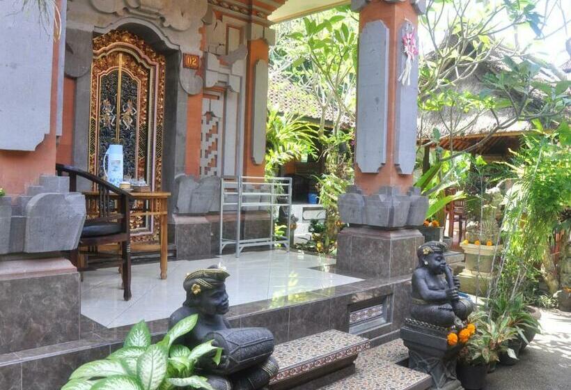 Camera Standard, Depa House