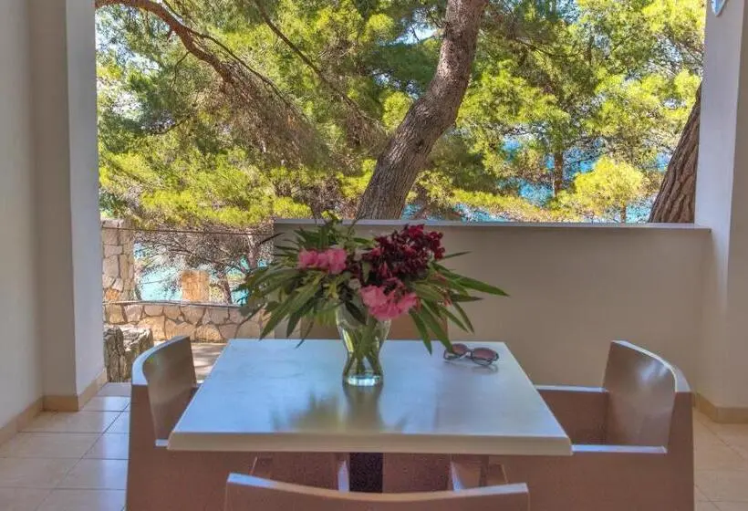 キングサイズベッドのスタンダードルーム, Gattarella Family Resort Puglia Standard Half Board à Buffet