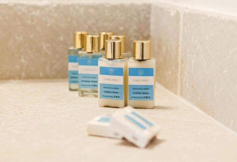 اتاق لوکس با چشمانداز دریا, Gattarella Family Resort Standard Half Board à Buffet