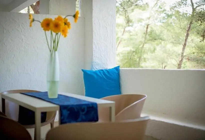 ガーデンビュースイート, Gattarella Family Resort Puglia Standard Half Board à Buffet
