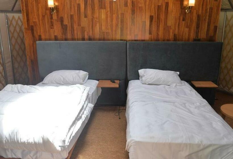 اتاق استاندارد, Apex Le Yurt Skardu