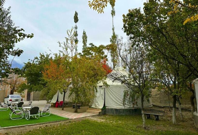 اتاق استاندارد, Apex Le Yurt Skardu