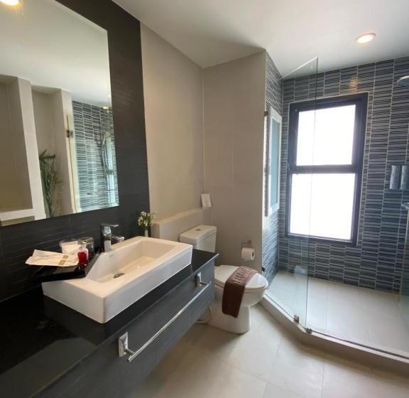 סוויטת ג'וניור עם מרפסת, Le Vernissage By Goad Avadhess Hospitality