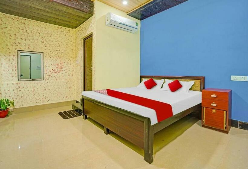 Klassiskt Trippelrum, Oyo Flagship 81098 Uniq