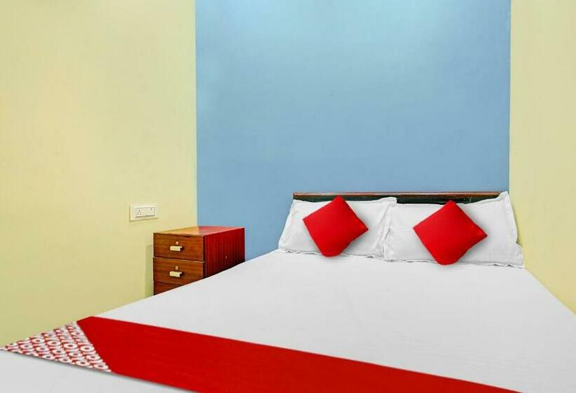 Klassiskt Trippelrum, Oyo Flagship 81098 Uniq