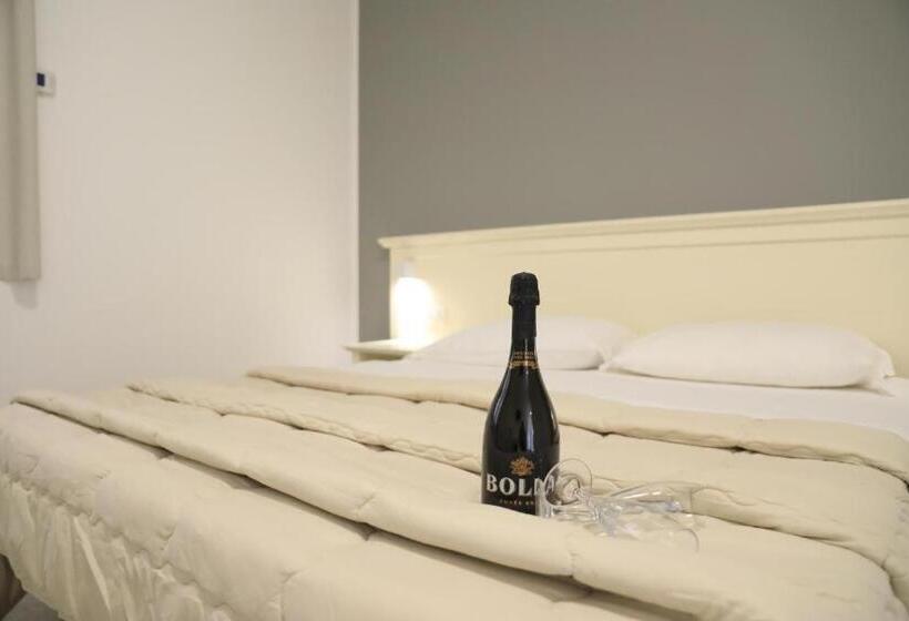 غرفة ديلوكس, B&b Allison Tropea