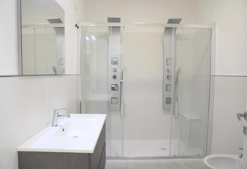 غرفة قياسية, B&b Allison Tropea