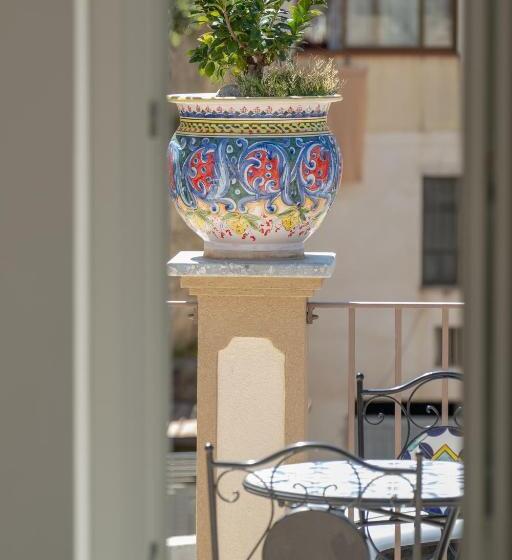 غرفة قياسية رباعية, B&b Allison Tropea