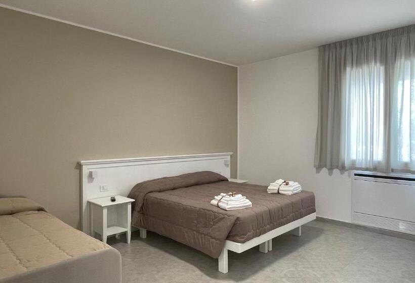 غرفة قياسية, B&b Allison Tropea